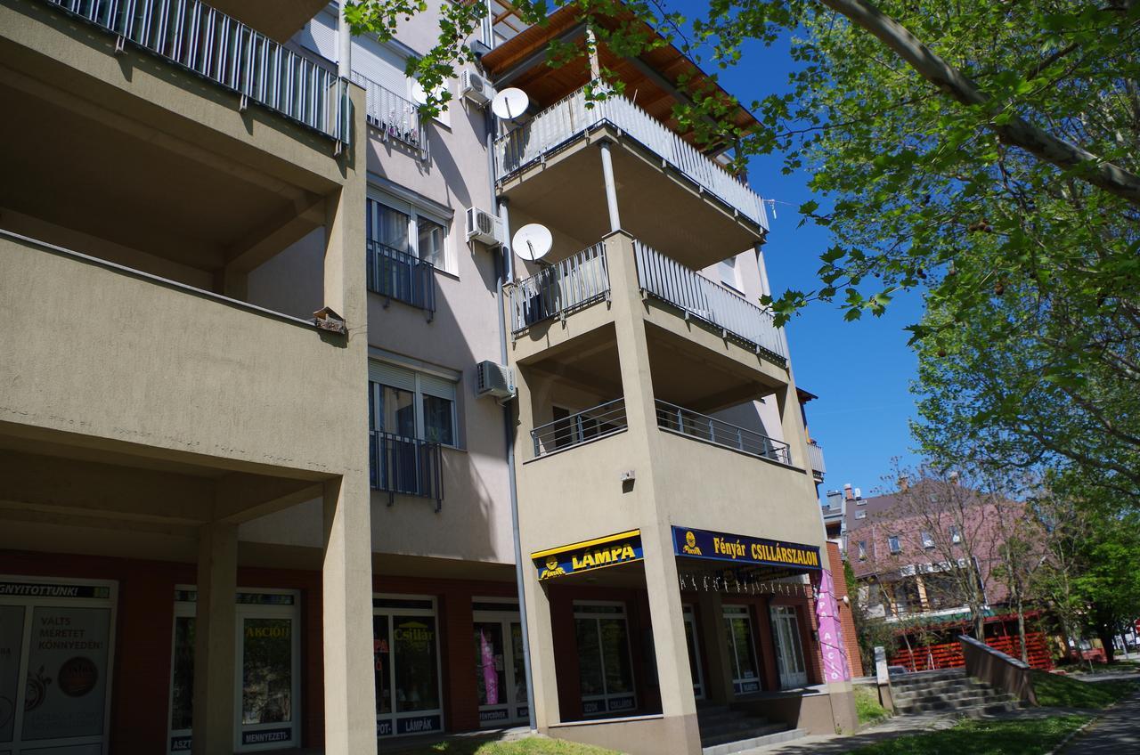 Aquamarin Studio Apartman Siófok Zewnętrze zdjęcie